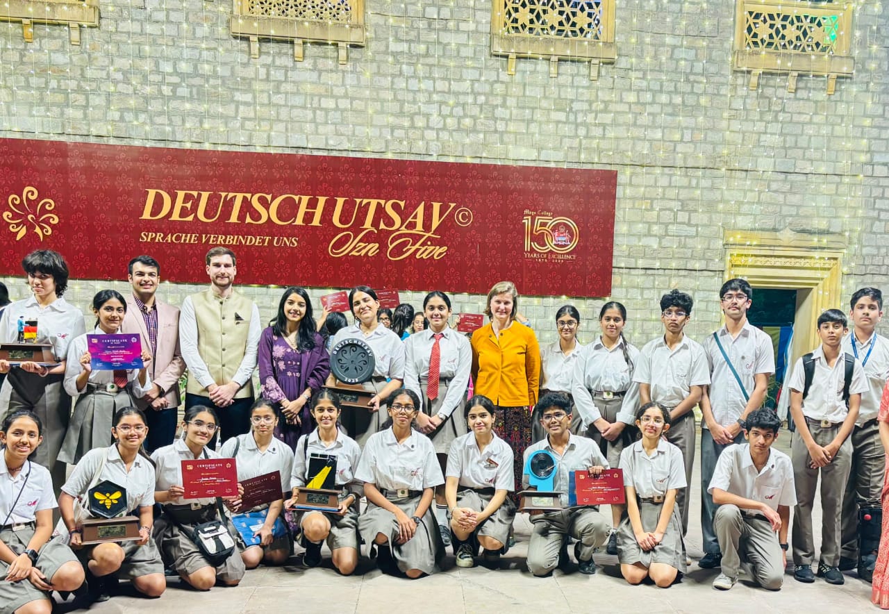 Celebrating German Excellence: Mayoorians Claim Deutschutsav Trophy - Third time in a Row!